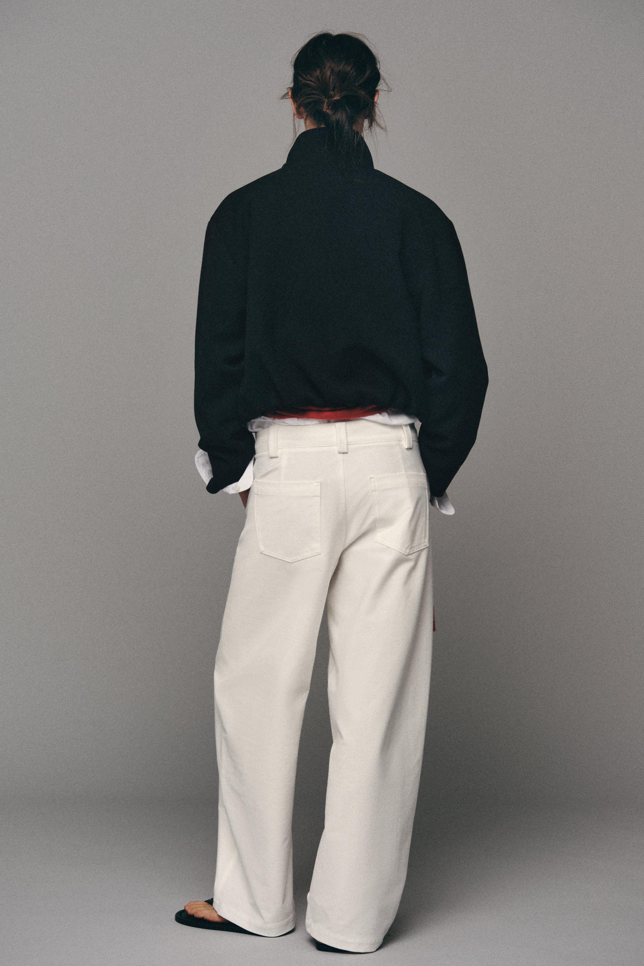 STAND-UP COLLAR BOMBER JACKET
